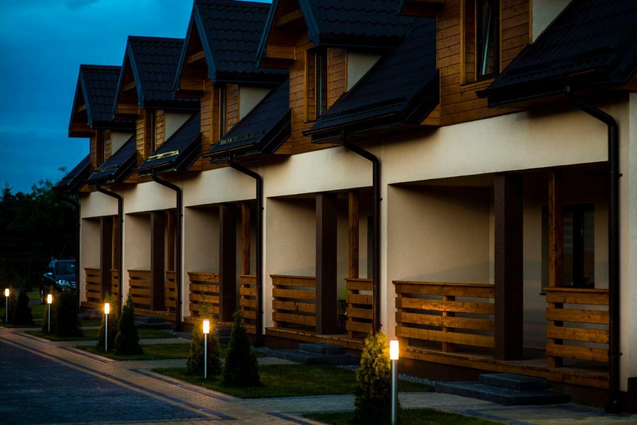 Atlanta Domki I Apartamenty Устроне-Морське Екстер'єр фото